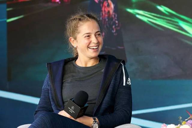 后场轮换 后场轮换