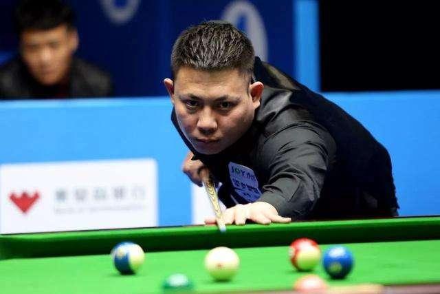 俊和球星加 俊和球星加