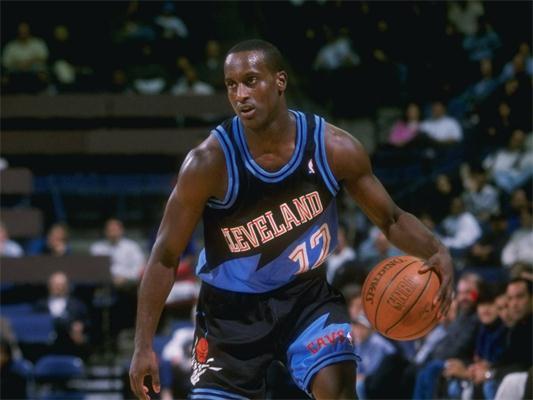 谁临时轮休 谁临时轮休