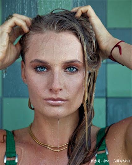 足够多的手 足够多的手